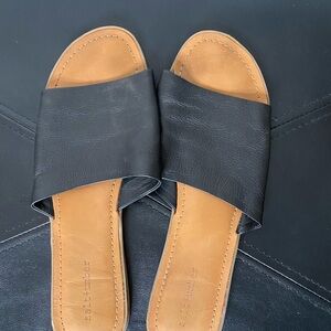Black Women's Sandals